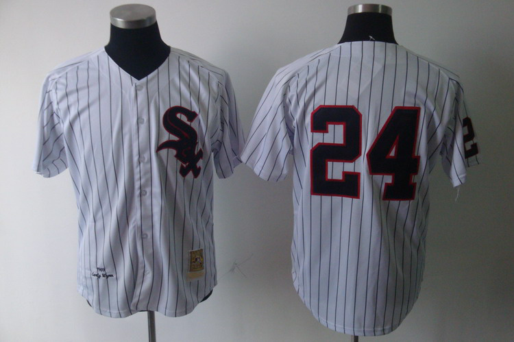 Mitchell and Ness Chicago White Sox #24 Early Wynn White Throwback Stitched MLB Jersey