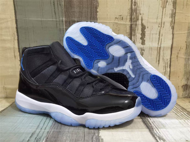 Women's Running weapon Air Jordan 11 Black Shoes 037