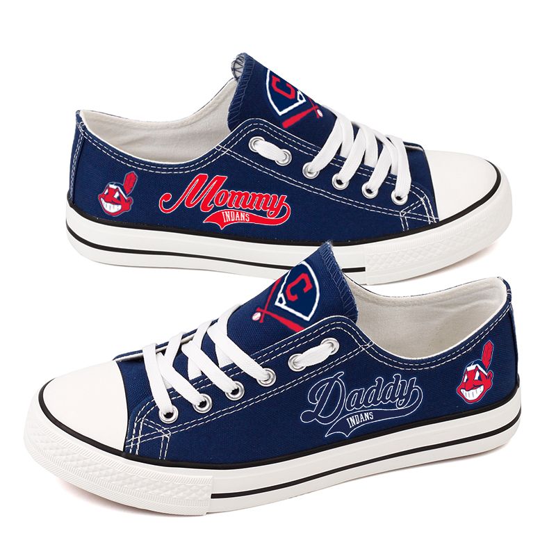 Women's Cleveland Indians Repeat Print Low Top Sneakers 003